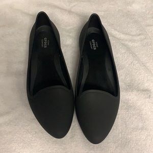 CROCS flats